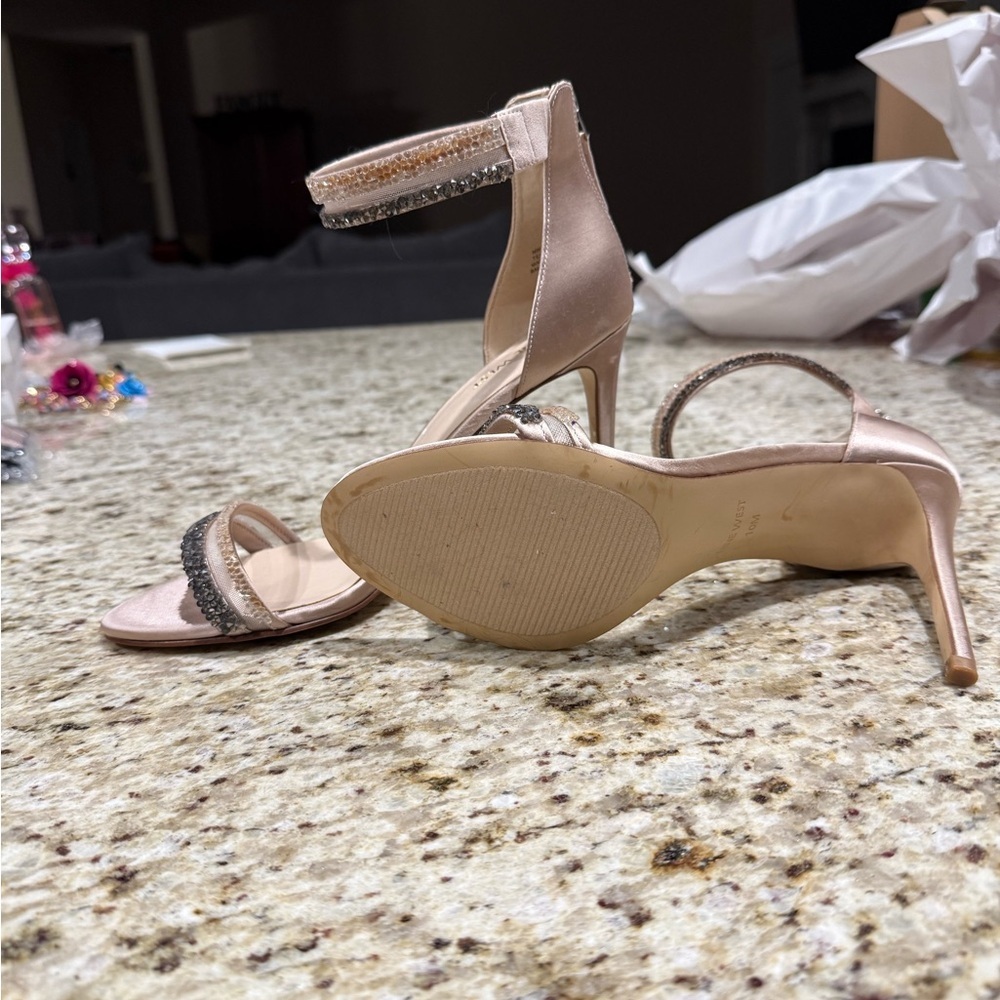 Nine West Strappy Rhinestone Stiletto Heels Synthetic Beige Gold Silver Size 10 - Picture 5 of 9